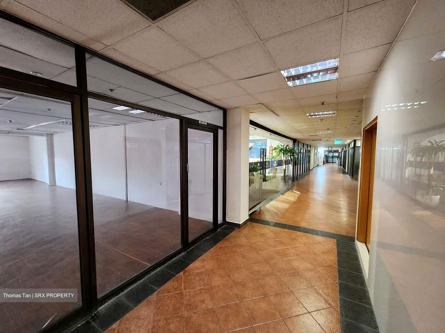 Jalan Besar Plaza (D8), Office #571657891